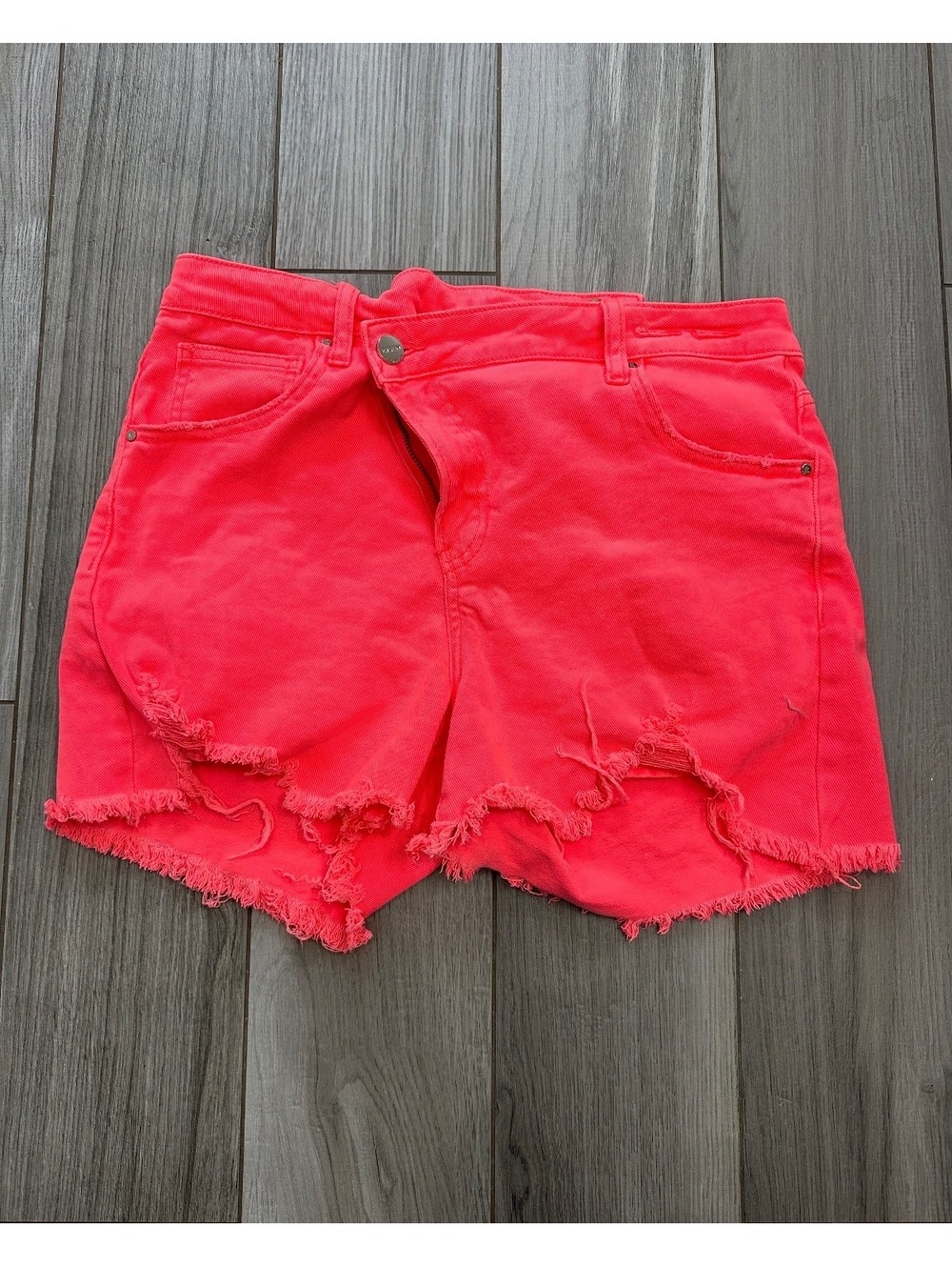 Risen Jeans Women's Distressed Red Denim Shorts Size L